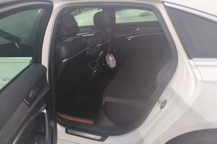 Used Audi A6L 2021 40 TFSI Luxury Dynamic Edition Interior 4