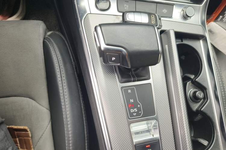 Used Audi A6L 2021 45 TFSI Prestige Dynamic Edition Gear Lever