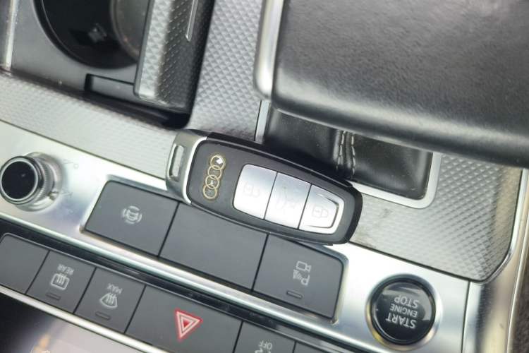 Used Audi A6L 2021 45 TFSI Prestige Dynamic Edition Vehicle Key