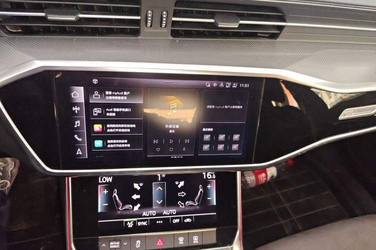Used Audi A6L 2022 40 TFSI Luxury Dynamic Model Audio And AC Panel