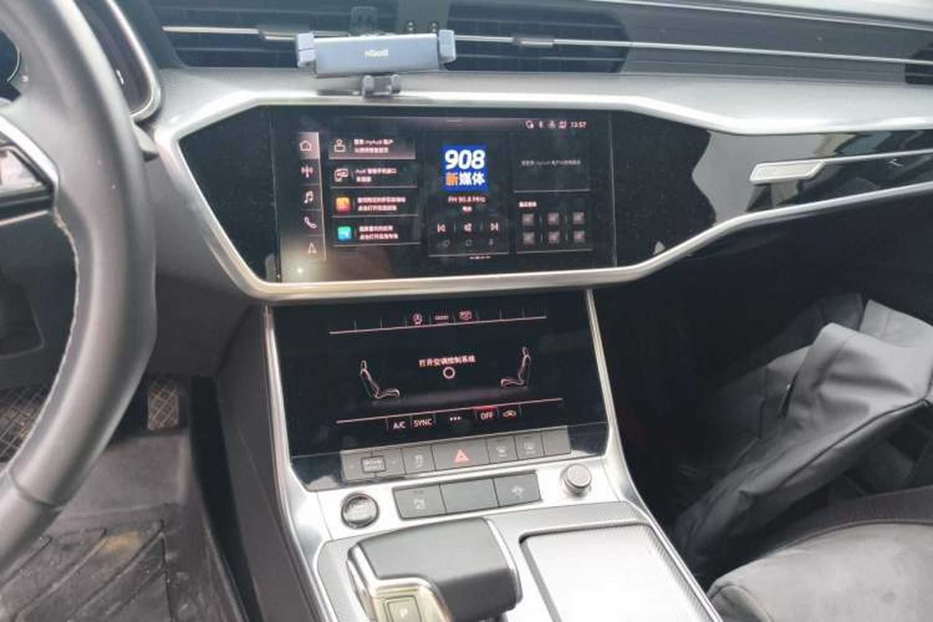 Used Audi A6L 2022 40 TFSI Luxury Dynamic Model Audio And AC Panel