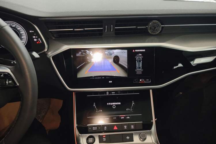 Used Audi A6L 2022 40 TFSI Luxury Dynamic Model Audio And AC Panel