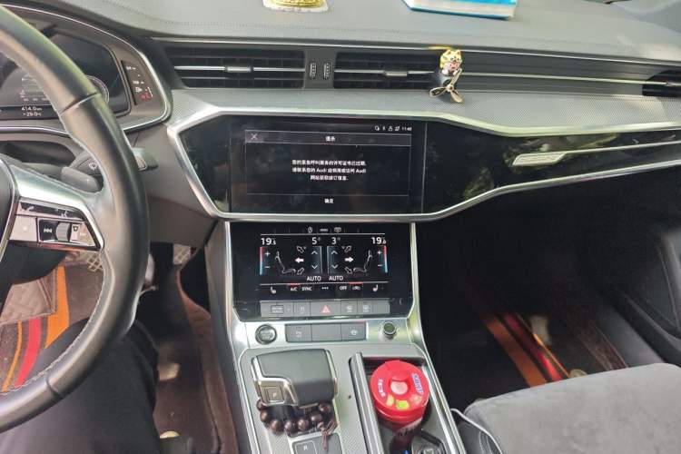 Used Audi A6L 2022 45 TFSI quattro Prestige Dynamic Edition Audio And AC Panel