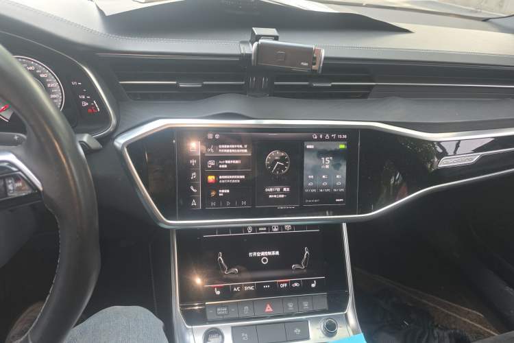 Used Audi A6L 2022 55 TFSI quattro Prestige Dynamic Edition Audio And AC Panel