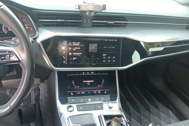Used Audi A6L 2022 45 TFSI quattro Prestige Dynamic Edition Audio And AC Panel