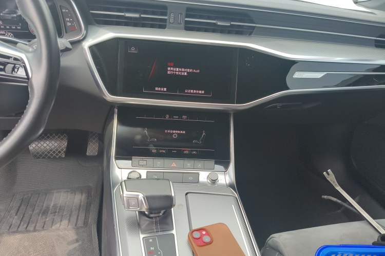 Used Audi A6L 2022 45 TFSI Prestige Dynamic Edition Audio And AC Panel