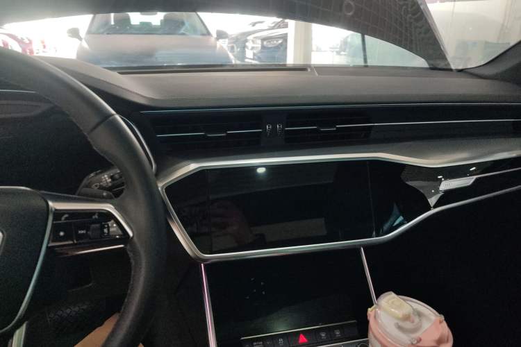 Used Audi A6L 2022 45 TFSI Prestige Dynamic Edition Audio And AC Panel