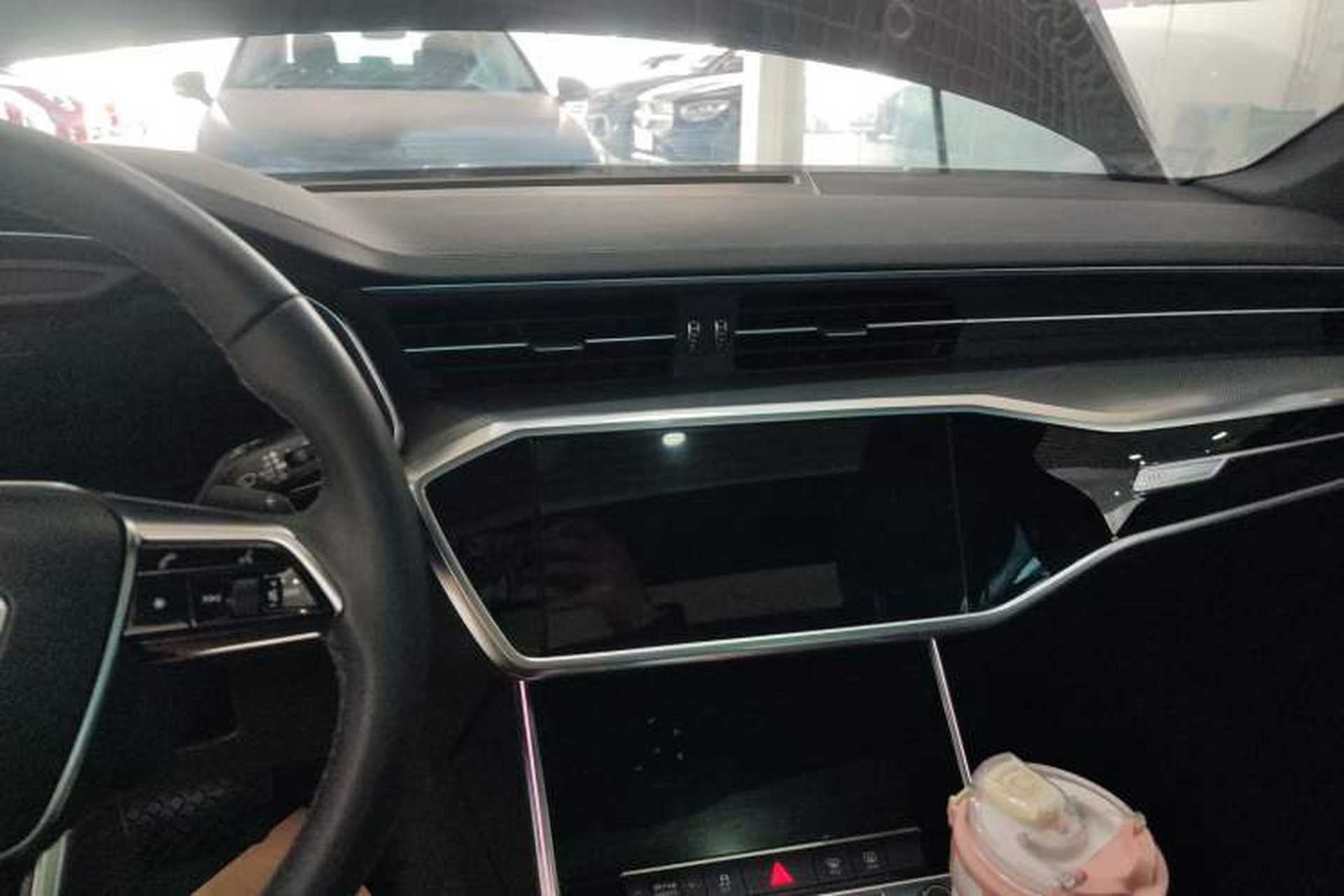 Used Audi A6L 2022 45 TFSI Prestige Dynamic Edition Audio And AC Panel