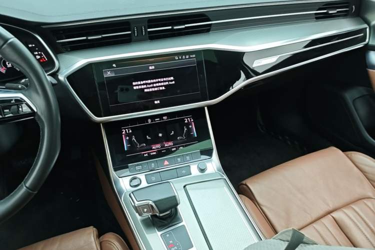 Used Audi A6L 2022 40 TFSI Luxury Prestige Edition Audio And AC Panel