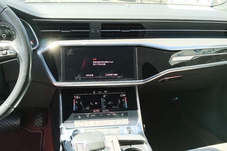 Used Audi A6L 2022 45 TFSI quattro Prestige Dynamic Edition Audio And AC Panel
