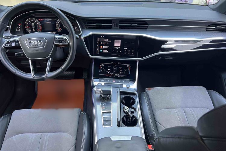 Used Audi A6L 2022 40 TFSI Luxury Dynamic Model Audio And AC Panel