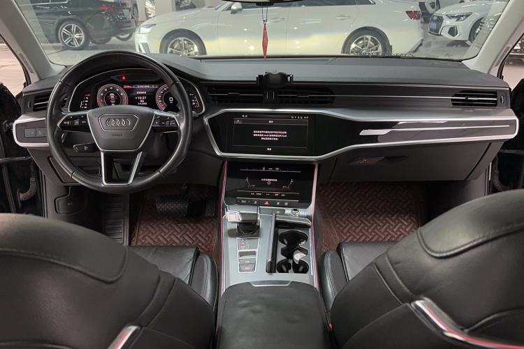 Used Audi A6L 2022 40 TFSI Luxury Dynamic Model Center Console