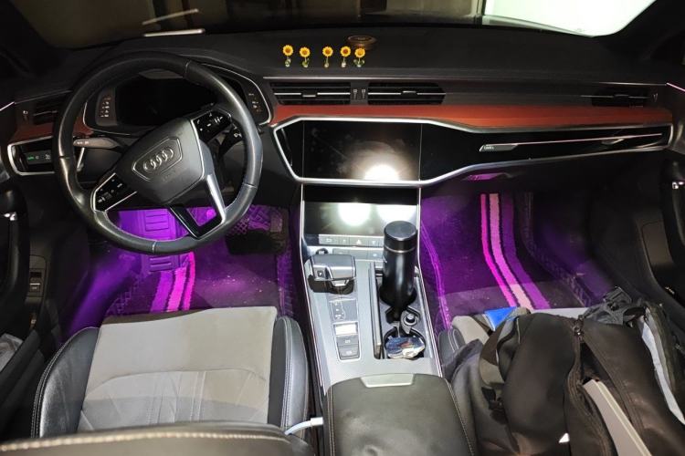Used Audi A6L 2022 45 TFSI Prestige Elegant Edition Center Console