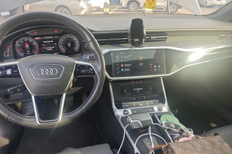 Used Audi A6L 2022 45 TFSI Prestige Dynamic Edition Center Console