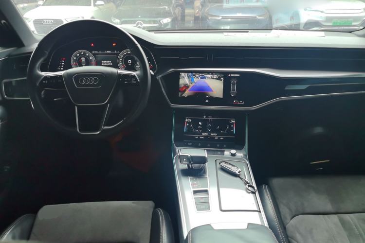 Used Audi A6L 2022 40 TFSI Luxury Dynamic Model Center Console