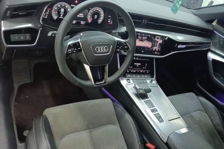 Used Audi A6L 2022 45 TFSI quattro Prestige Dynamic Edition Center Console