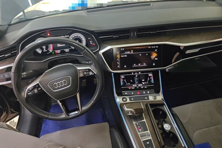 Used Audi A6L 2022 40 TFSI Luxury Dynamic Model Center Console