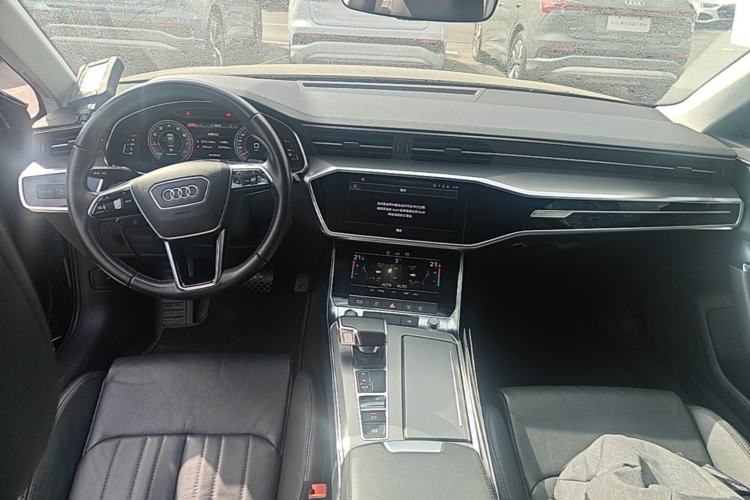 Used Audi A6L 2022 40 TFSI Luxury Prestige Edition Center Console