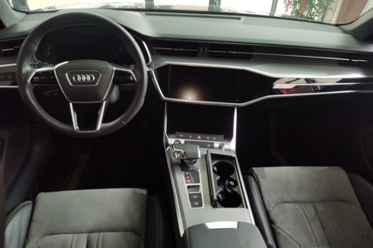 Used Audi A6L 2022 45 TFSI Prestige Dynamic Edition Center Console