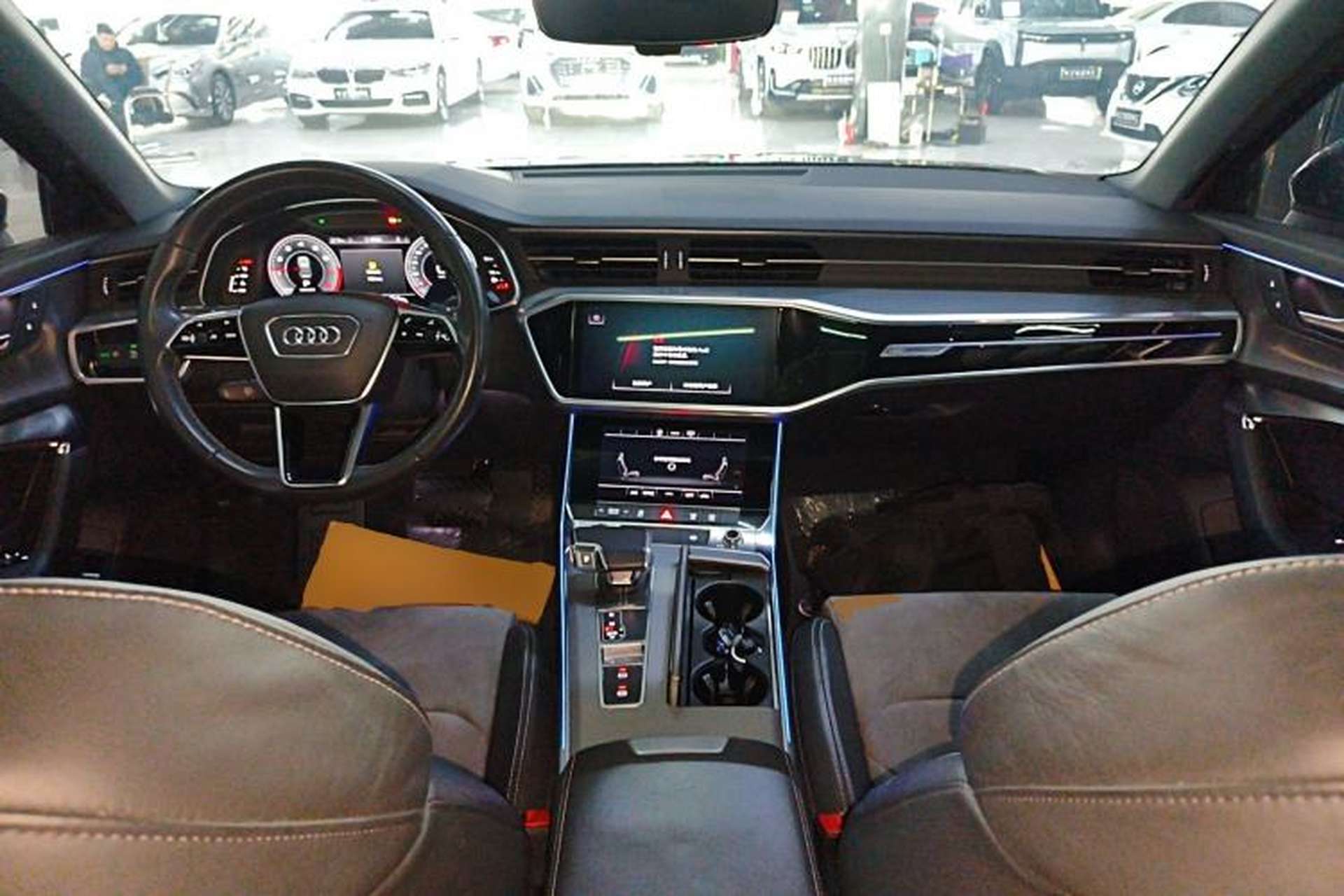 Used Audi A6L 2022 40 TFSI Luxury Dynamic Model Center Console