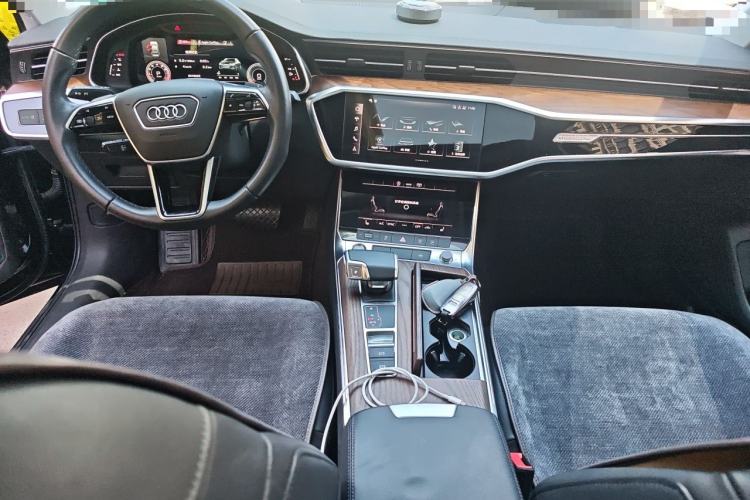 Used Audi A6L 2022 45 TFSI quattro Prestige Elegant Edition Center Console