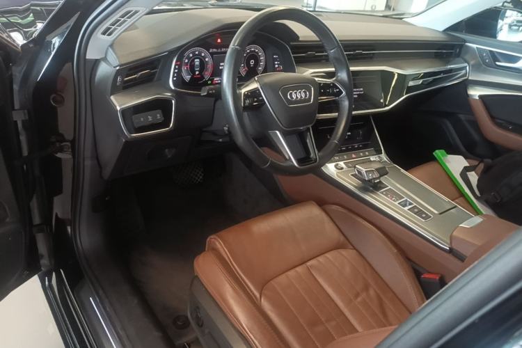 Used Audi A6L 2022 45 TFSI Prestige Elegant Edition Center Console