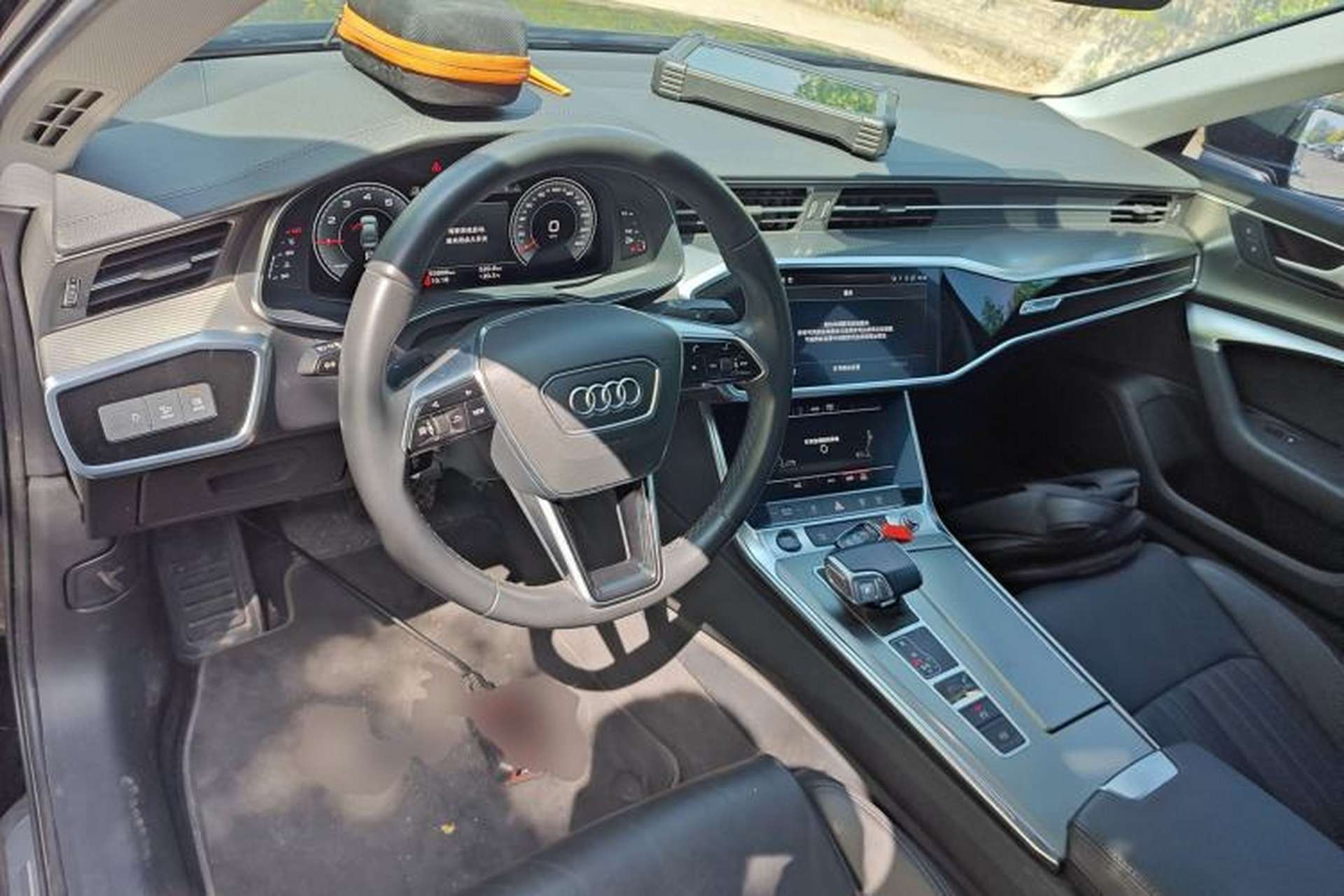 Used Audi A6L 2022 45 TFSI Prestige Elegant Edition Center Console