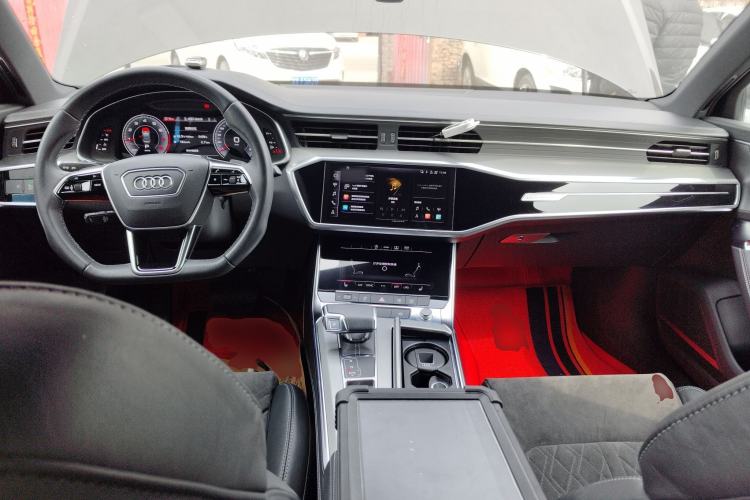 Used Audi A6L 2022 55 TFSI quattro Prestige Dynamic Edition Center Console
