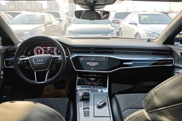 Used Audi A6L 2022 40 TFSI Luxury Dynamic Model Center Console