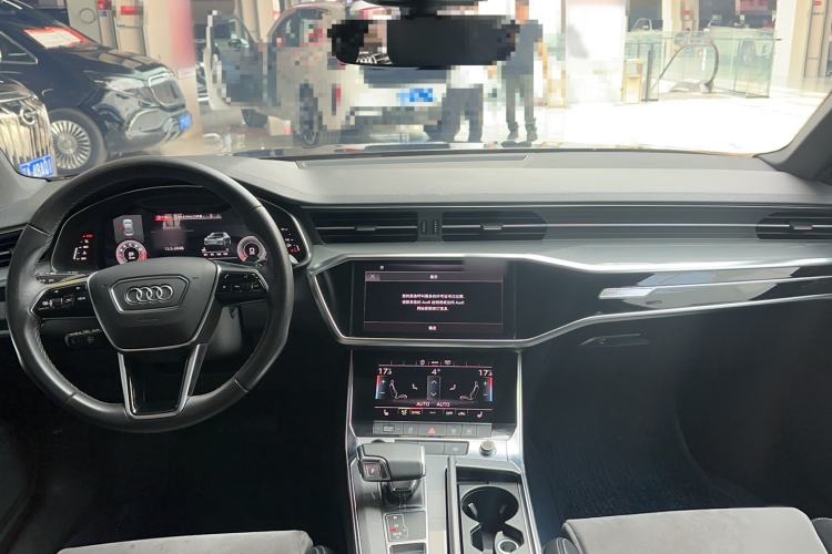 Used Audi A6L 2022 40 TFSI Luxury Dynamic Model Center Console