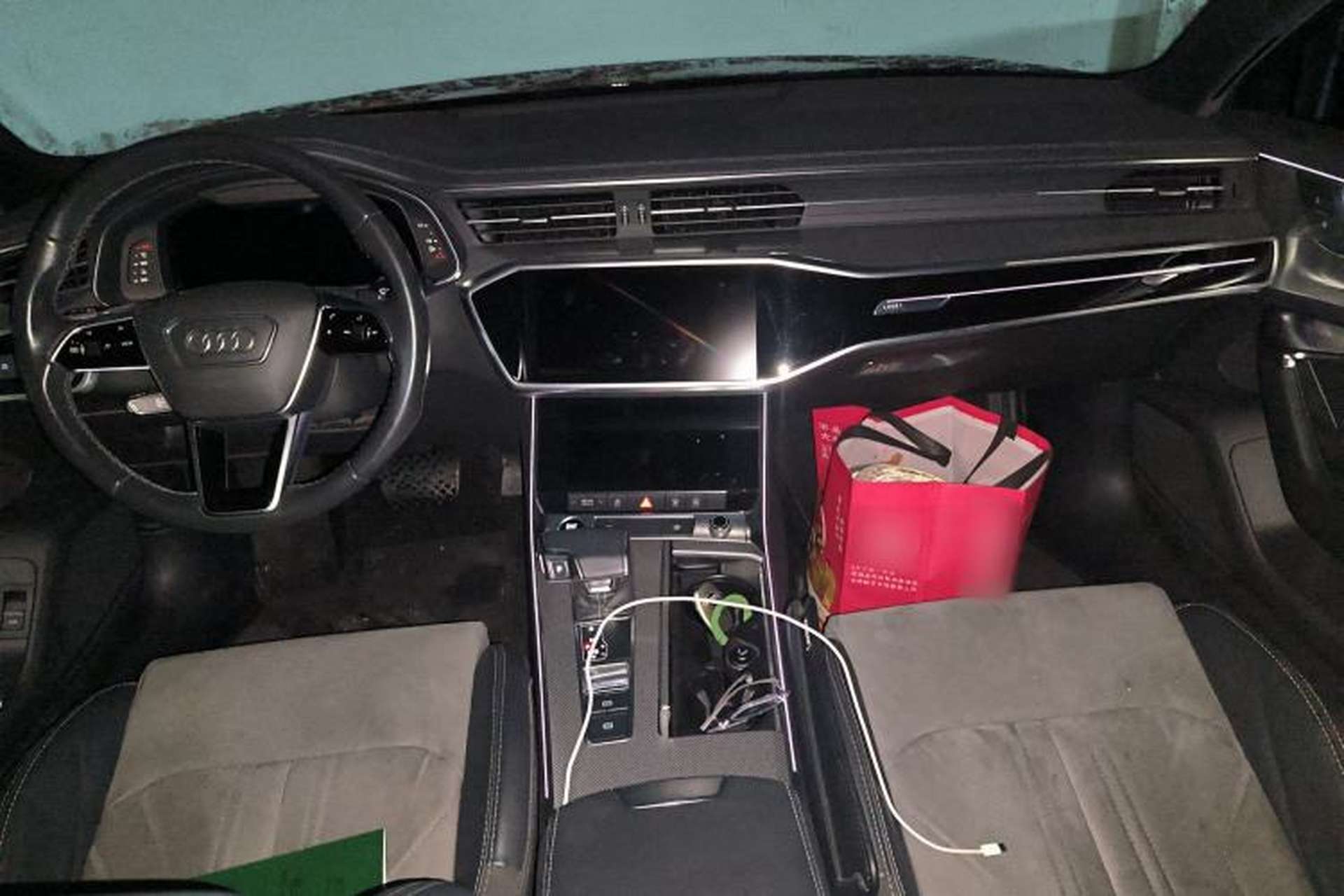 Used Audi A6L 2022 40 TFSI Luxury Dynamic Model Center Console