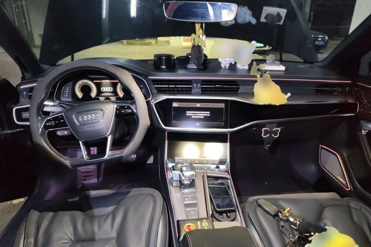 Used Audi A6L 2022 55 TFSI quattro Prestige Dynamic Edition Center Console