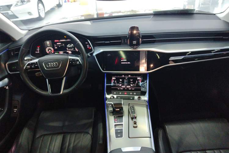 Used Audi A6L 2022 40 TFSI Luxury Prestige Edition Center Console