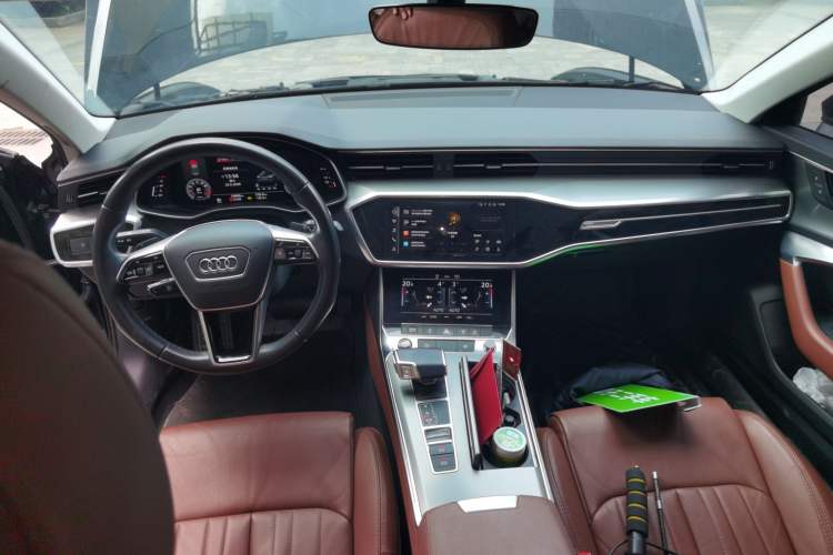 Used Audi A6L 2022 45 TFSI Prestige Elegant Edition Center Console