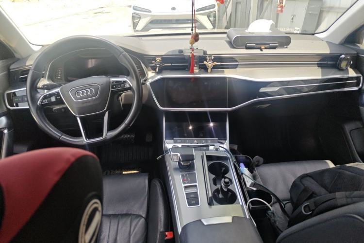 Used Audi A6L 2022 40 TFSI Luxury Prestige Edition Center Console