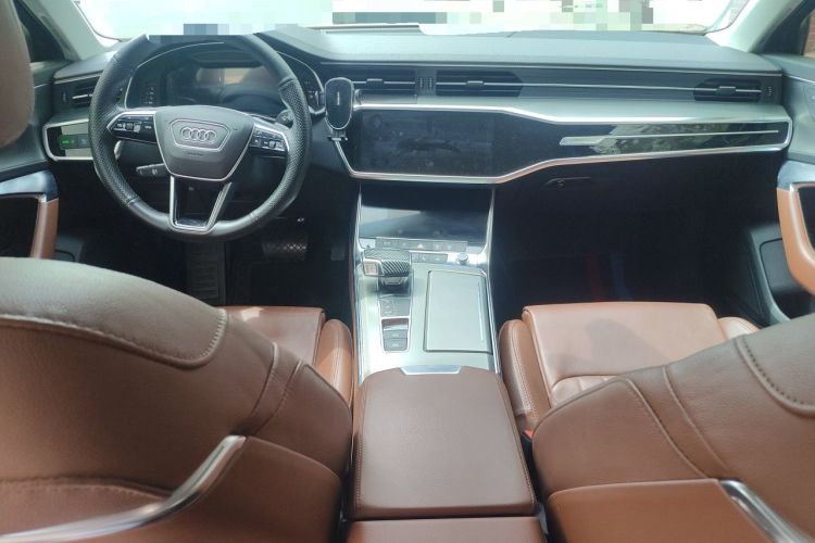 Used Audi A6L 2022 40 TFSI Luxury Prestige Edition Center Console