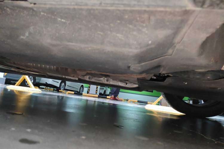 Used Audi A6L 2022 40 TFSI Luxury Dynamic Model Chassis Front Right