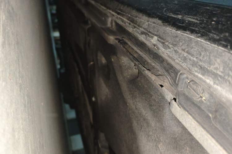 Used Audi A6L 2022 40 TFSI Luxury Dynamic Model Chassis Rear Left