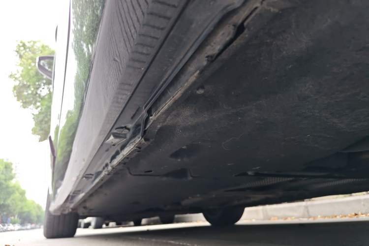 Used Audi A6L 2022 40 TFSI Luxury Dynamic Model Chassis Rear Left