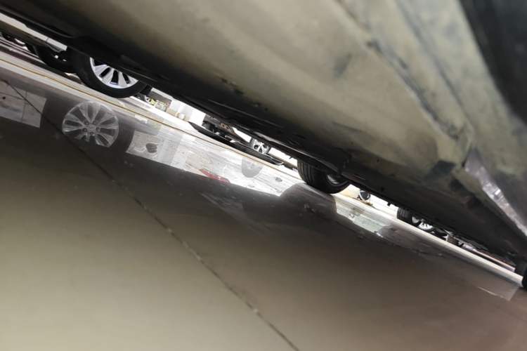 Used Audi A6L 2022 40 TFSI Luxury Dynamic Model Chassis Rear Right
