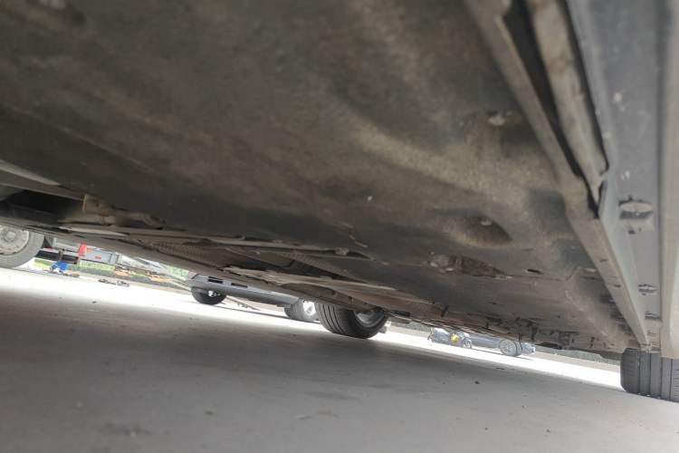 Used Audi A6L 2022 40 TFSI Luxury Dynamic Model Chassis Rear Right