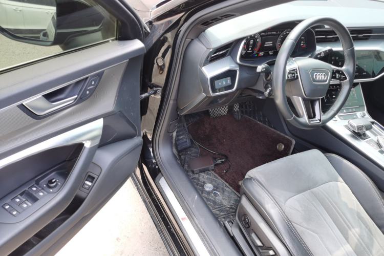 Used Audi A6L 2022 40 TFSI Luxury Dynamic Model Driver Seat