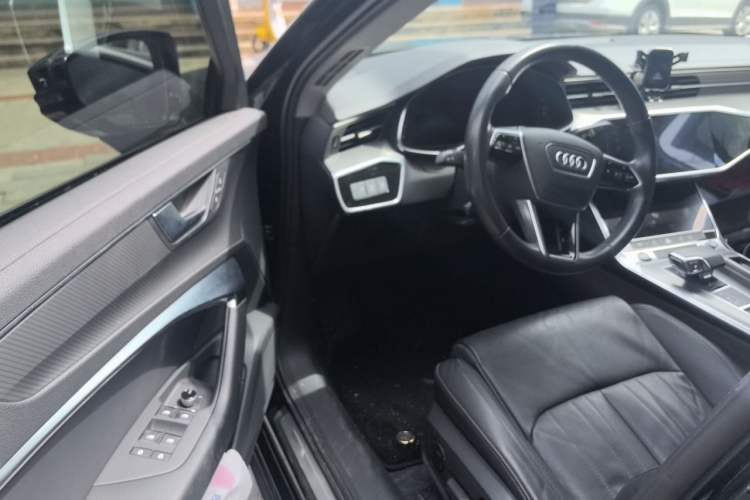 Used Audi A6L 2022 40 TFSI Luxury Prestige Edition Driver Seat