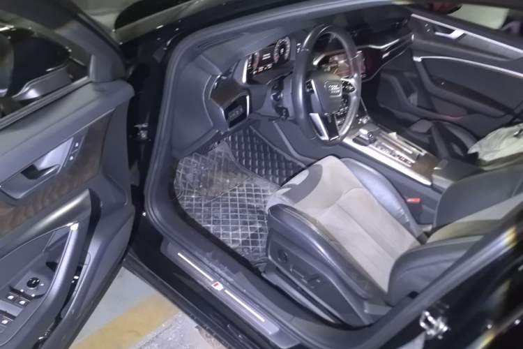 Used Audi A6L 2022 45 TFSI quattro Prestige Dynamic Edition Driver Seat