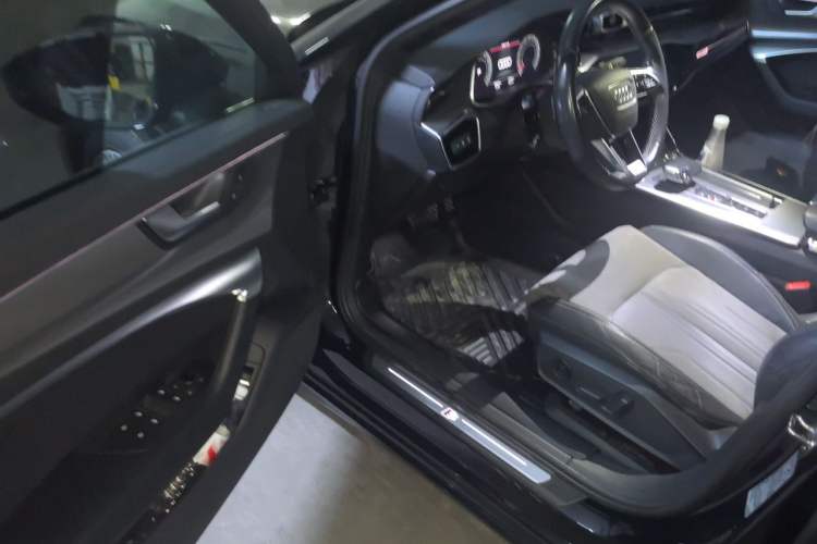 Used Audi A6L 2022 45 TFSI quattro Prestige Dynamic Edition Driver Seat