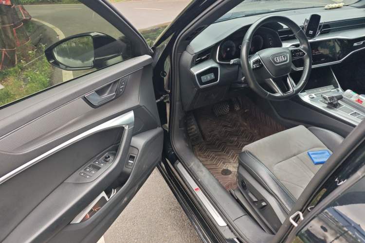 Used Audi A6L 2022 40 TFSI Luxury Dynamic Model Driver Seat