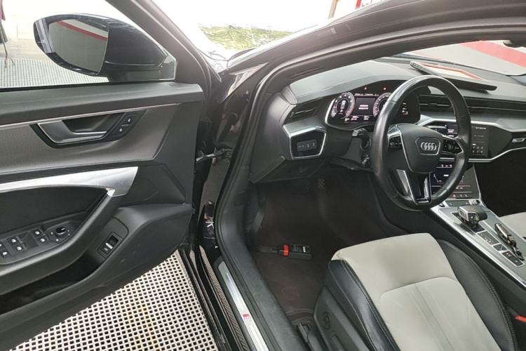 Used Audi A6L 2022 45 TFSI Prestige Dynamic Edition Driver Seat