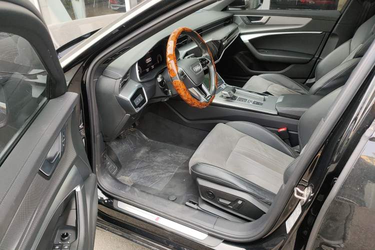 Used Audi A6L 2022 45 TFSI Prestige Dynamic Edition Driver Seat