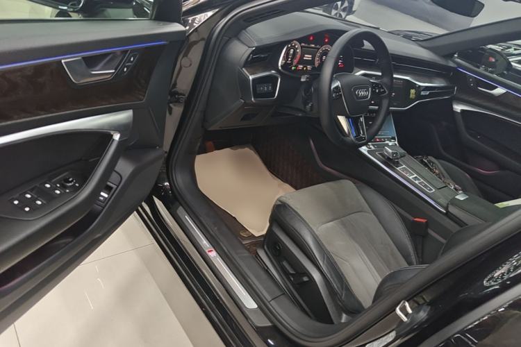 Used Audi A6L 2022 45 TFSI Prestige Dynamic Edition Driver Seat