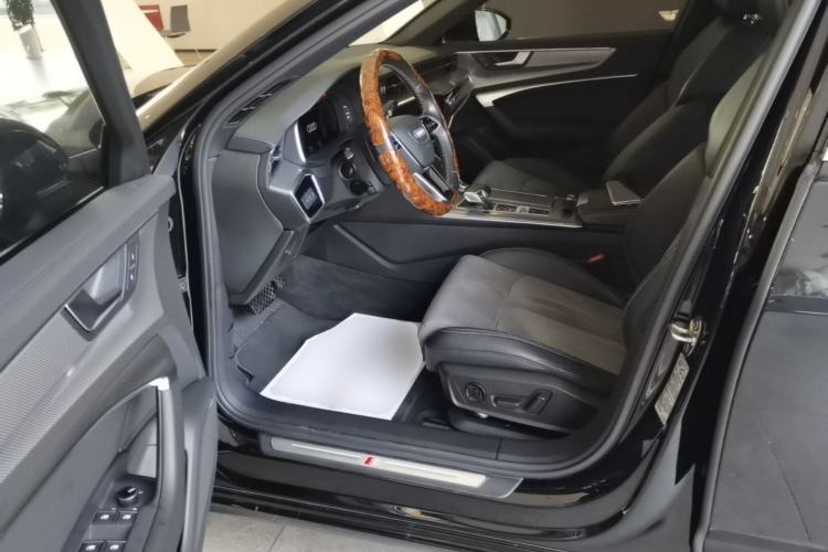 Used Audi A6L 2022 45 TFSI Prestige Dynamic Edition Driver Seat